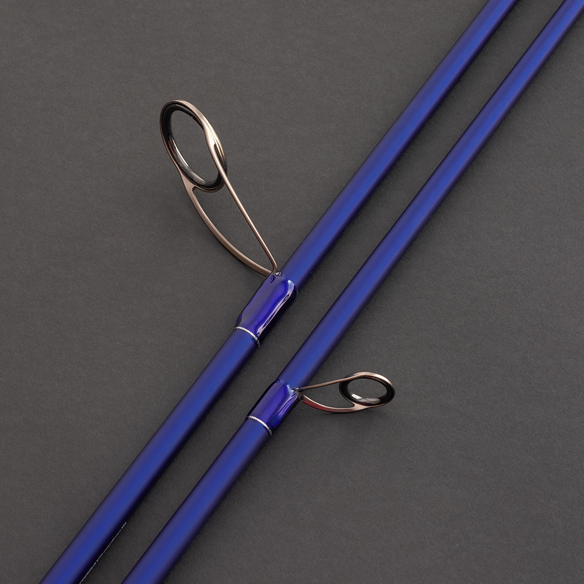 cinnetic-blue-line-dartn-spinn-detalle